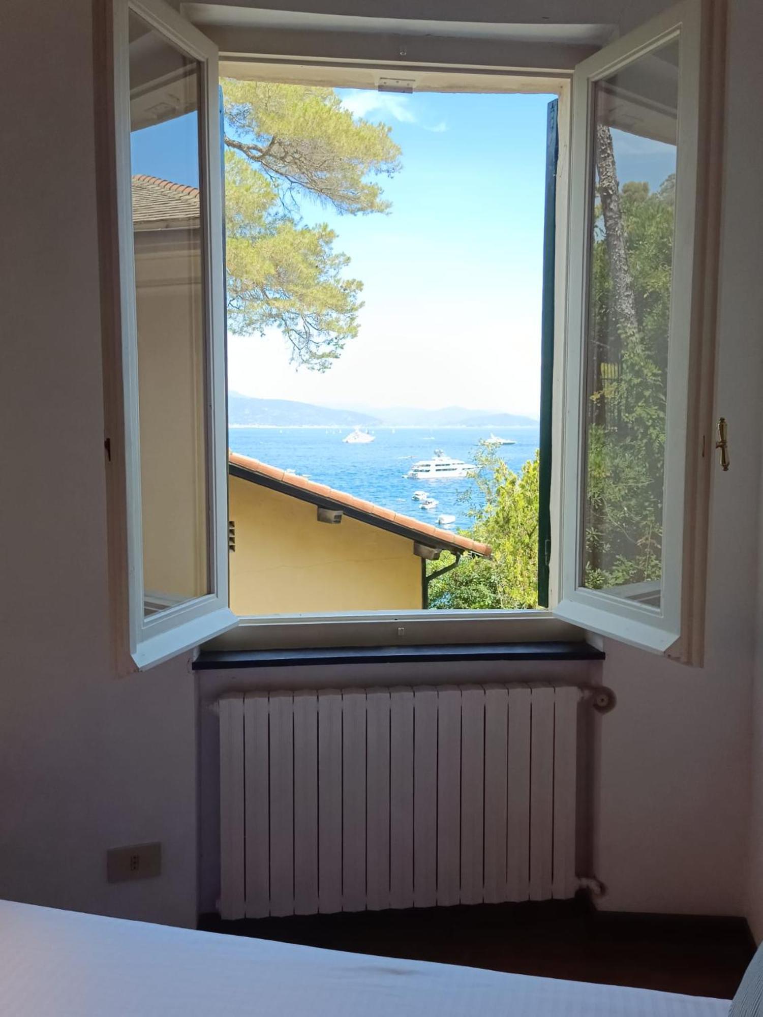 פאראגי Portofino Seaview Apartment, 50 Meters From The Beach, Free Parking, Air Conditioning מראה חיצוני תמונה