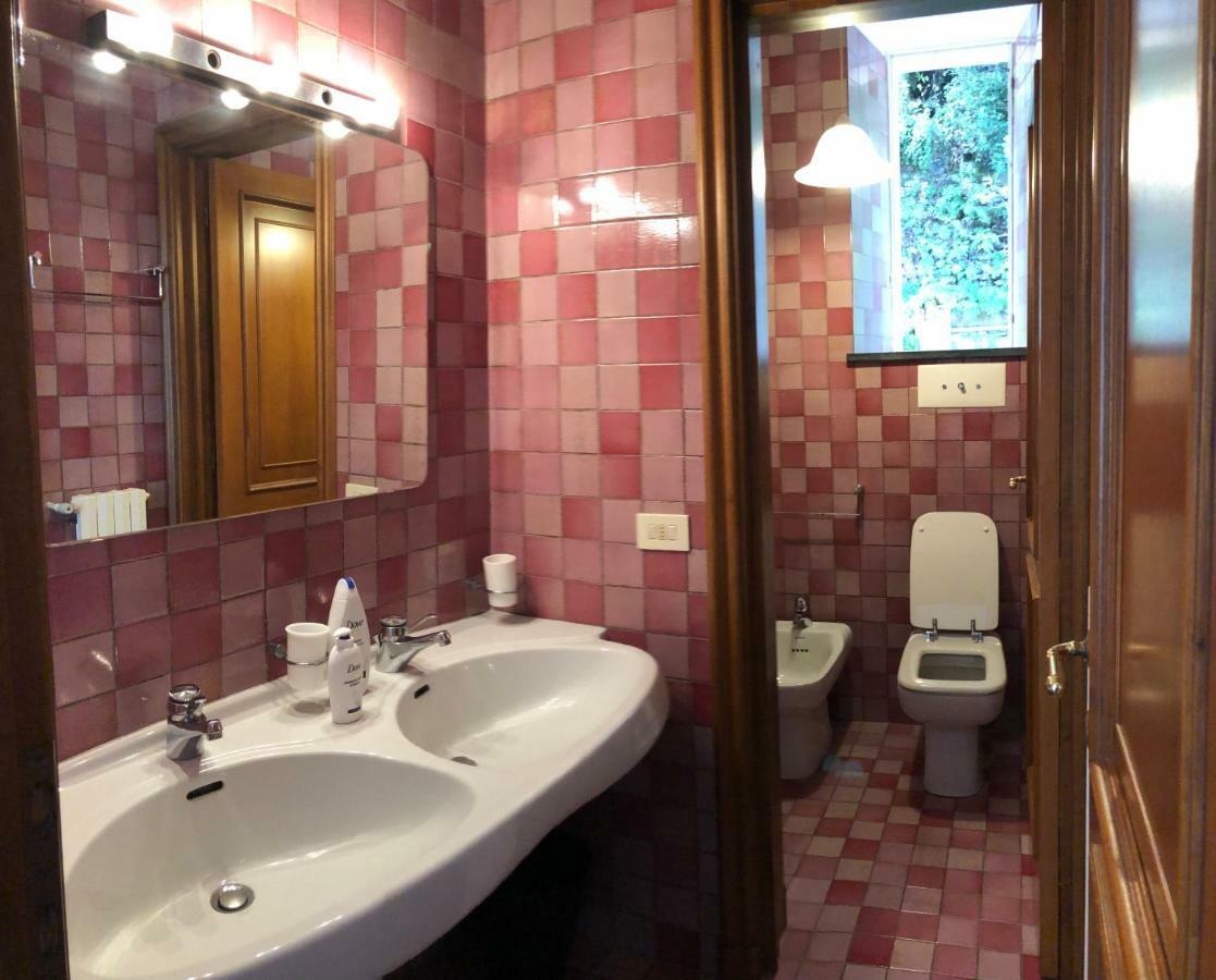 פאראגי Portofino Seaview Apartment, 50 Meters From The Beach, Free Parking, Air Conditioning מראה חיצוני תמונה
